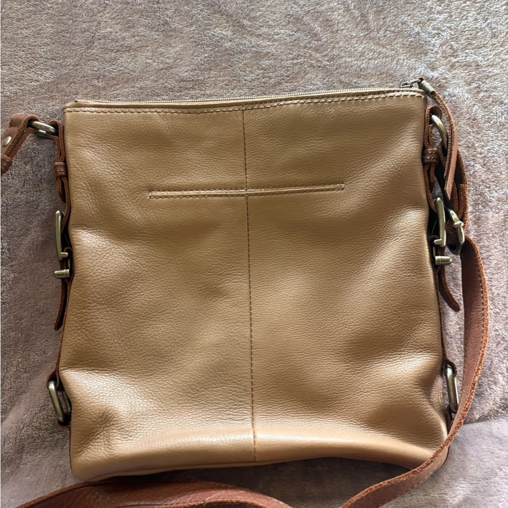 The Sak Tan Leather Embossed Floral Mandala Crossbody Bag Happy & Free Lining - Picture 2 of 11